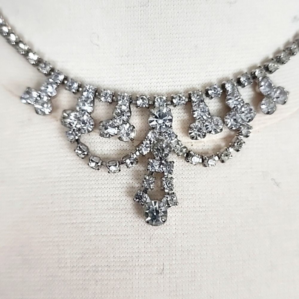 VINTAGE 1950s Rhinestone Necklace - Picture 2 of 4